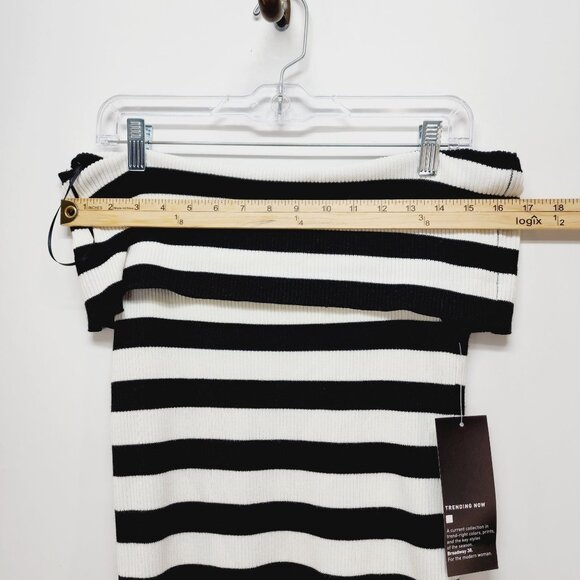 Broadway shirt Black & White Striped Off-Shoulder Ribbed Size S - Picture 2 of 9